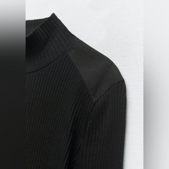 Zara Women Black Combination Turtleneck Long Sleeves Rib Tonal Appliqué Top Sz L - Picture 7 of 17